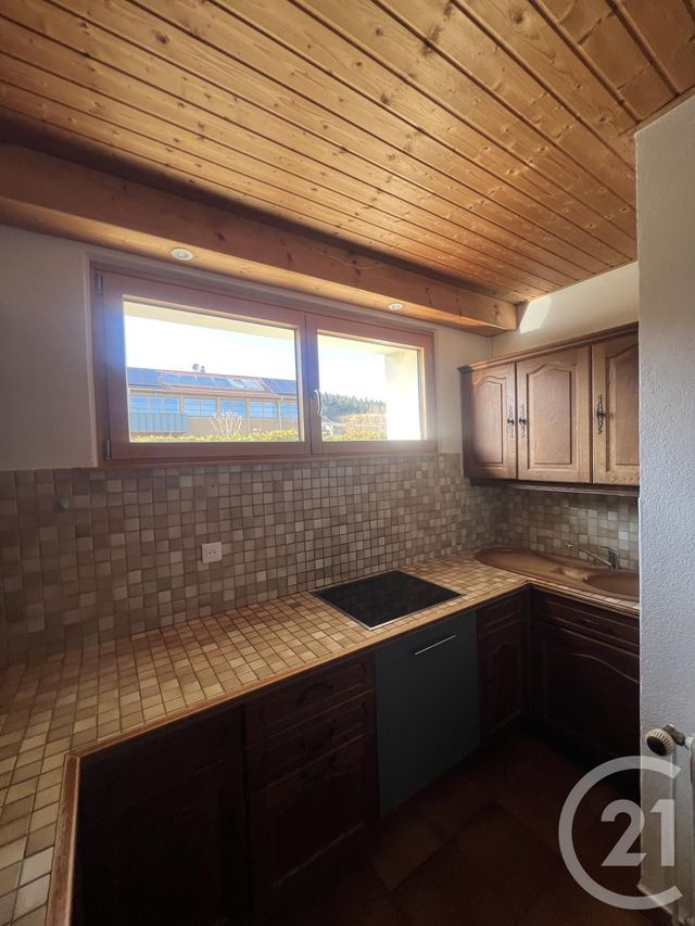 Maison &agrave; louer - 4 pi&egrave;ces - 78,32 m2 - St Point Lac - 25 - FRANCHE-COMTE