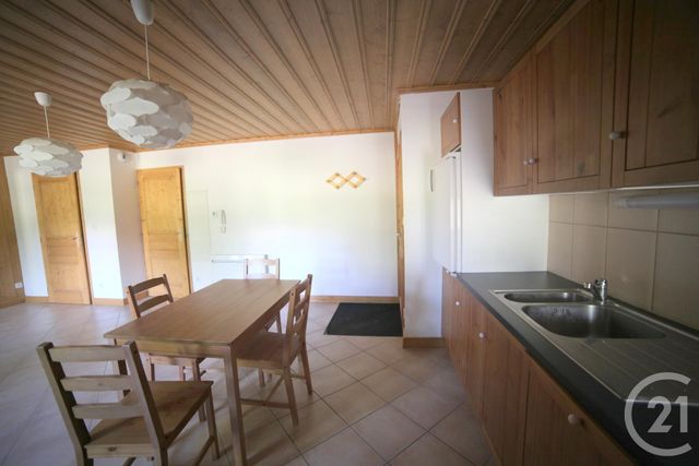 Appartement F2 &agrave; louer - 2 pi&egrave;ces - 38,98 m2 - Rochejean - 25 - FRANCHE-COMTE