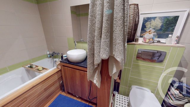Appartement T4 &agrave; vendre - 5 pi&egrave;ces - 130,18 m2 - Longevilles Mont D Or - 25 - FRANCHE-COMTE