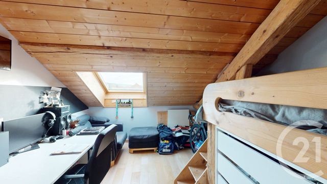 Appartement T4 &agrave; vendre - 5 pi&egrave;ces - 130,18 m2 - Longevilles Mont D Or - 25 - FRANCHE-COMTE