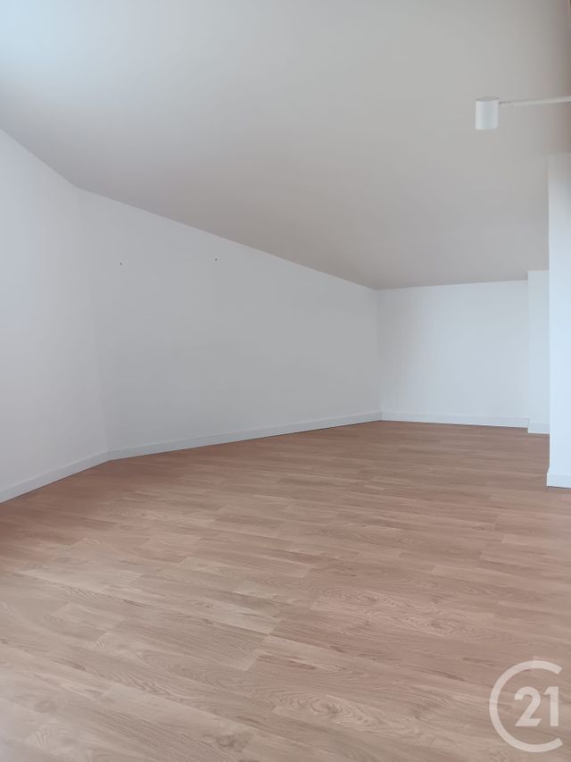 Maison &agrave; vendre - 6 pi&egrave;ces - 140,95 m2 - Longevilles Mont D Or - 25 - FRANCHE-COMTE