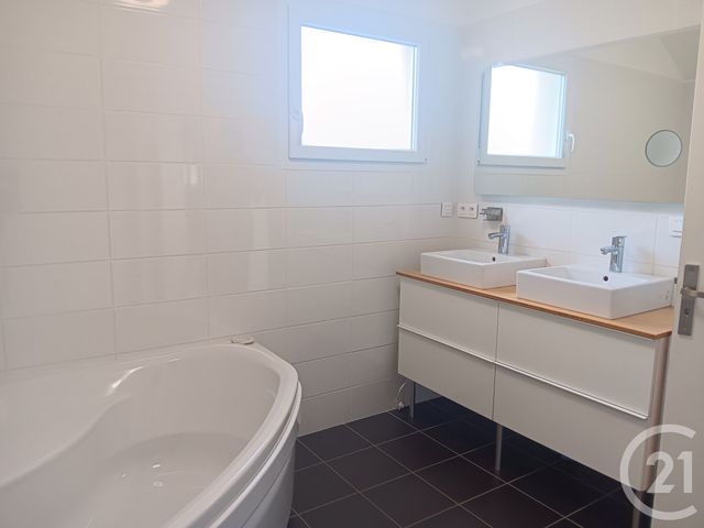 Maison &agrave; vendre - 6 pi&egrave;ces - 140,95 m2 - Longevilles Mont D Or - 25 - FRANCHE-COMTE