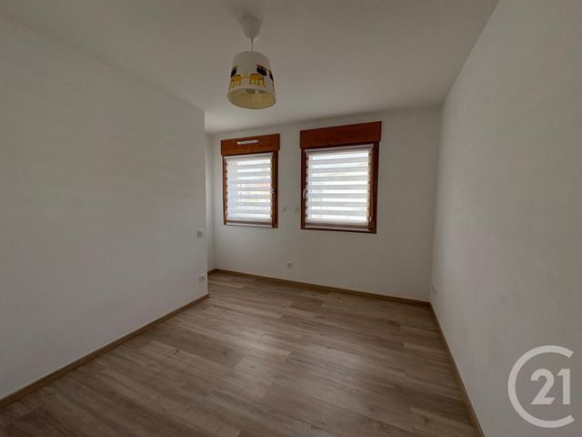 Appartement F3 &agrave; louer - 3 pi&egrave;ces - 77,50 m2 - Labergement Ste Marie - 25 - FRANCHE-COMTE