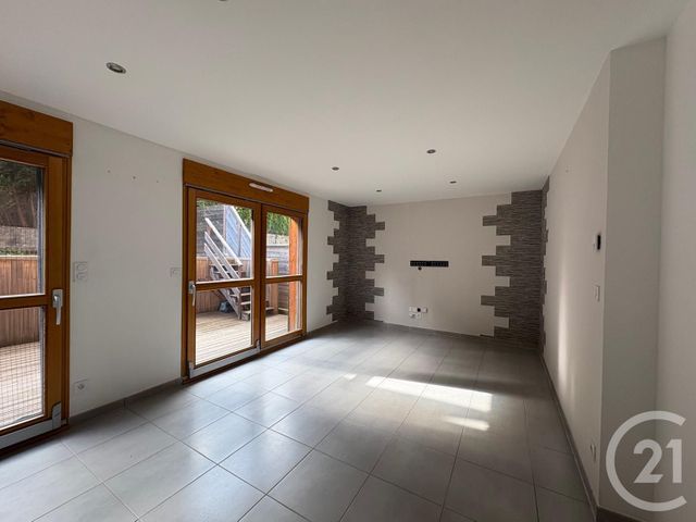 Appartement F3 &agrave; louer - 3 pi&egrave;ces - 77,50 m2 - Labergement Ste Marie - 25 - FRANCHE-COMTE