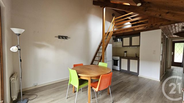 Appartement F2 à vendre - 2 pièces - 33,48 m2 - Les Hopitaux Vieux - 25 - FRANCHE-COMTE