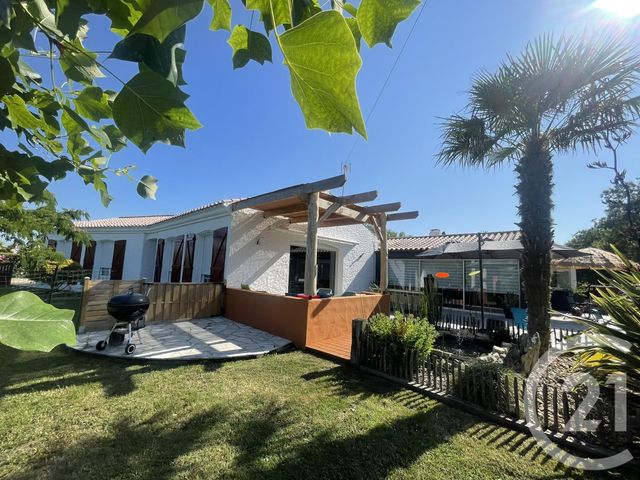 Maison à vendre - 6 pièces - 165 m2 - Le Perrier - 85 - PAYS-DE-LOIRE