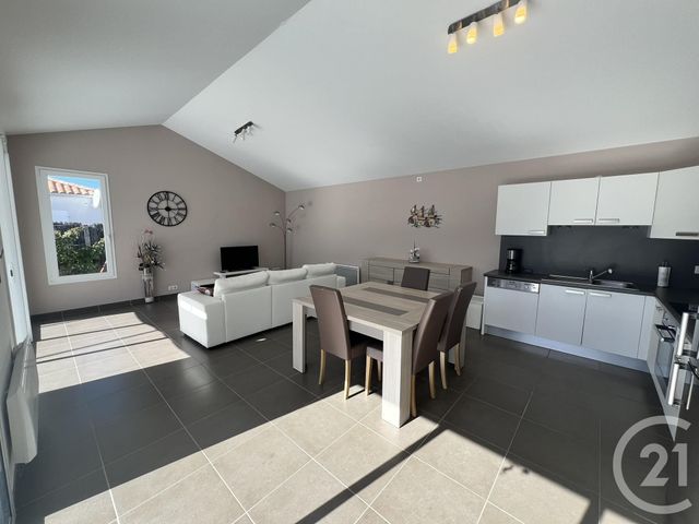 Maison à vendre - 4 pièces - 81,61 m2 - St Jean De Monts - 85 - PAYS-DE-LOIRE