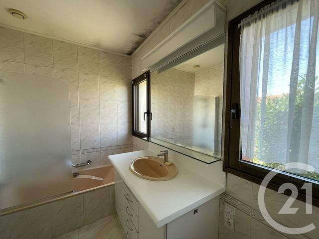 Maison &agrave; vendre - 5 pi&egrave;ces - 137 m2 - St Jean De Monts - 85 - PAYS-DE-LOIRE