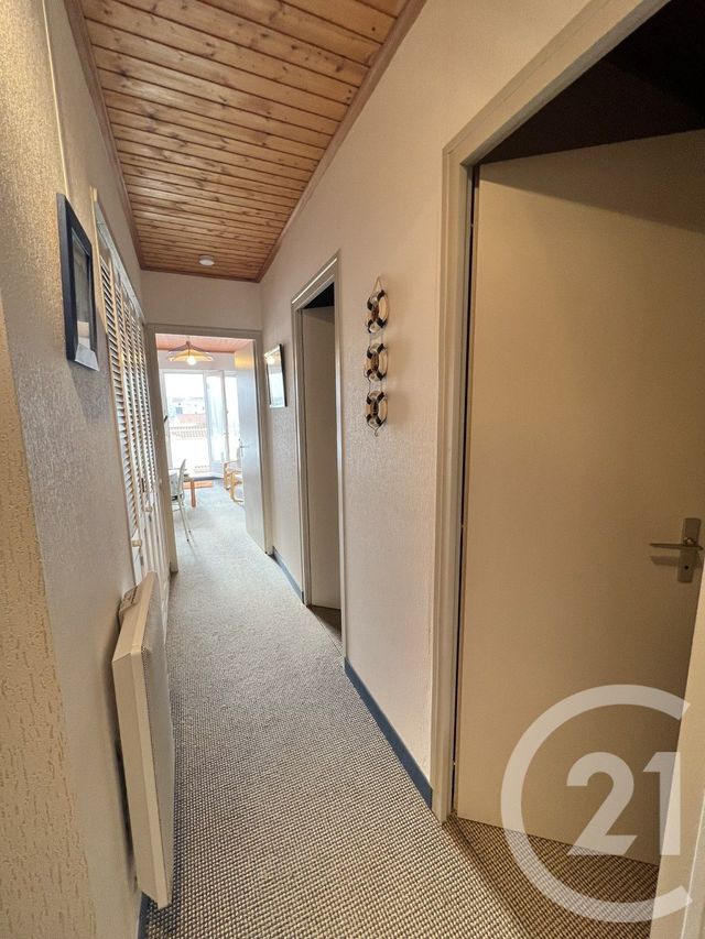 Appartement &agrave; vendre - 2 pi&egrave;ces - 31,28 m2 - St Hilaire De Riez - 85 - PAYS-DE-LOIRE