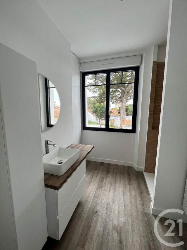 Maison &agrave; louer - 3 pi&egrave;ces - 69,31 m2 - St Jean De Monts - 85 - PAYS-DE-LOIRE