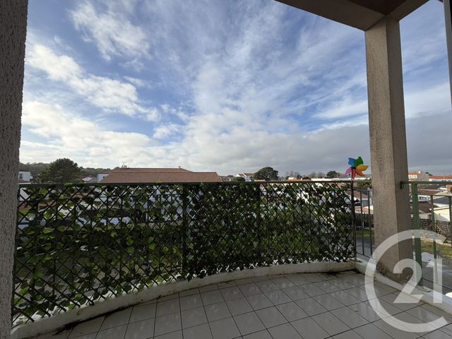 Appartement Duplex &agrave; vendre - 3 pi&egrave;ces - 57,39 m2 - St Jean De Monts - 85 - PAYS-DE-LOIRE