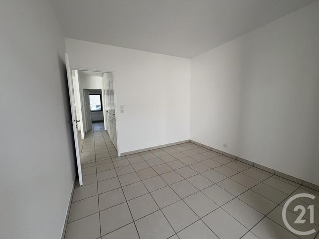 Appartement F3 &agrave; louer - 3 pi&egrave;ces - 75,25 m2 - St Jean De Monts - 85 - PAYS-DE-LOIRE