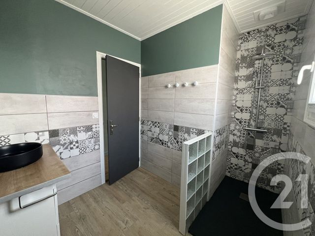 Maison &agrave; louer - 3 pi&egrave;ces - 82,64 m2 - Barbatre - 85 - PAYS-DE-LOIRE