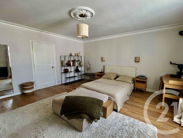 Appartement F3 &agrave; vendre - 4 pi&egrave;ces - 106,10 m2 - La Roche Sur Yon - 85 - PAYS-DE-LOIRE