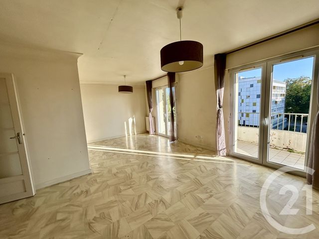 Appartement F2 &agrave; vendre - 2 pi&egrave;ces - 67,14 m2 - La Roche Sur Yon - 85 - PAYS-DE-LOIRE