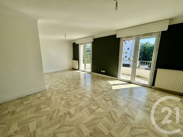 Appartement F2 &agrave; vendre - 2 pi&egrave;ces - 67 m2 - La Roche Sur Yon - 85 - PAYS-DE-LOIRE