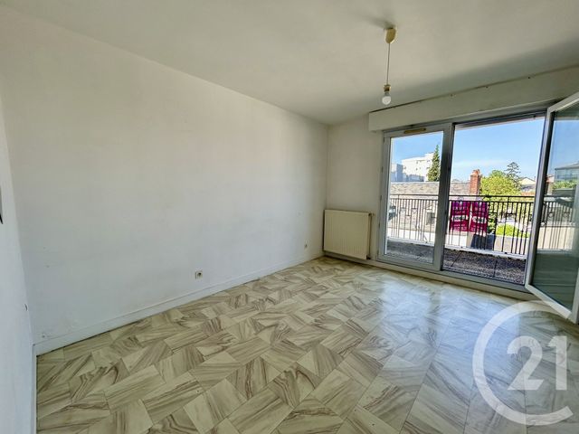 Appartement F2 &agrave; vendre - 2 pi&egrave;ces - 67 m2 - La Roche Sur Yon - 85 - PAYS-DE-LOIRE