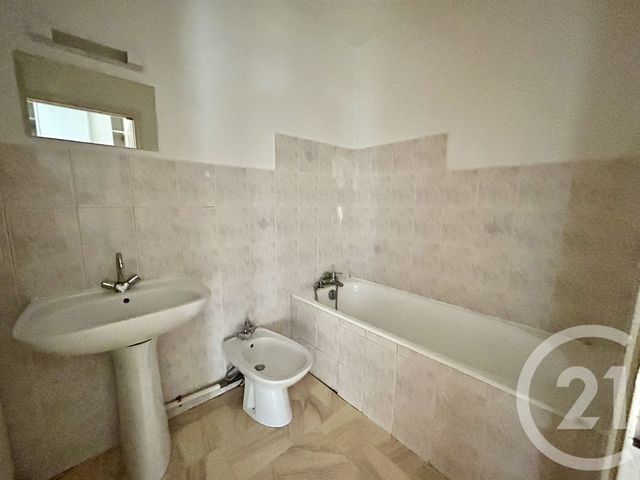 Appartement F2 &agrave; vendre - 2 pi&egrave;ces - 59 m2 - La Roche Sur Yon - 85 - PAYS-DE-LOIRE