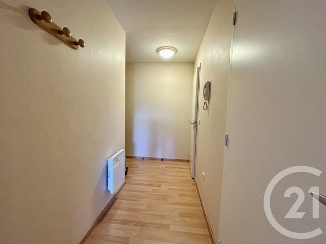 Appartement T1 &agrave; vendre - 1 pi&egrave;ce - 32,25 m2 - La Roche Sur Yon - 85 - PAYS-DE-LOIRE