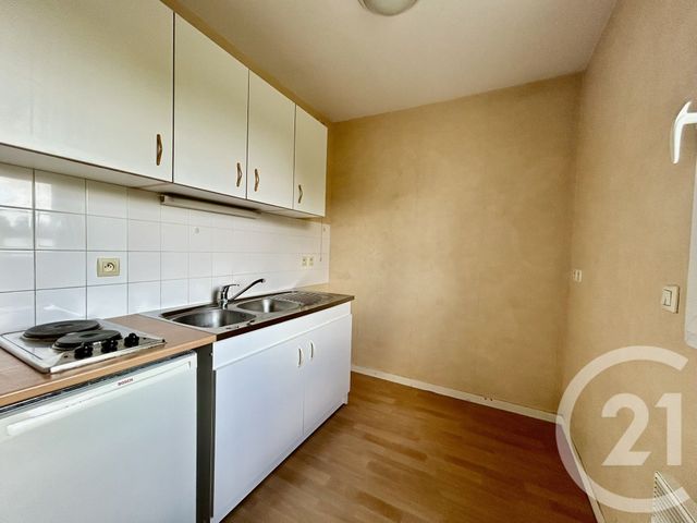 Appartement T1 &agrave; vendre - 1 pi&egrave;ce - 32,25 m2 - La Roche Sur Yon - 85 - PAYS-DE-LOIRE