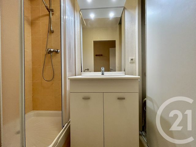 Appartement T1 &agrave; vendre - 1 pi&egrave;ce - 32,25 m2 - La Roche Sur Yon - 85 - PAYS-DE-LOIRE