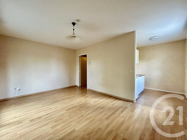 Appartement T1 &agrave; vendre - 1 pi&egrave;ce - 32,25 m2 - La Roche Sur Yon - 85 - PAYS-DE-LOIRE