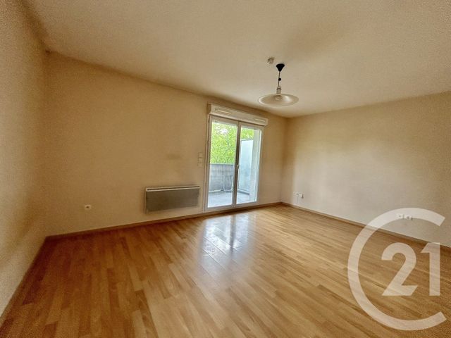 Appartement T1 &agrave; vendre - 1 pi&egrave;ce - 32,25 m2 - La Roche Sur Yon - 85 - PAYS-DE-LOIRE