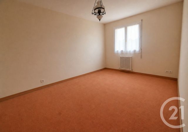 Appartement T4 &agrave; vendre - 4 pi&egrave;ces - 102,47 m2 - La Roche Sur Yon - 85 - PAYS-DE-LOIRE