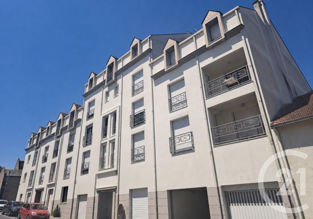 Appartement T4 &agrave; vendre - 4 pi&egrave;ces - 102,47 m2 - La Roche Sur Yon - 85 - PAYS-DE-LOIRE