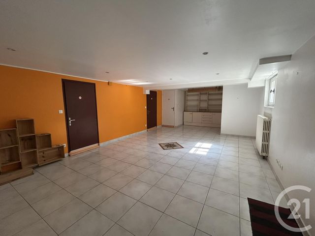 Maison &agrave; vendre - 9 pi&egrave;ces - 218 m2 - La Roche Sur Yon - 85 - PAYS-DE-LOIRE