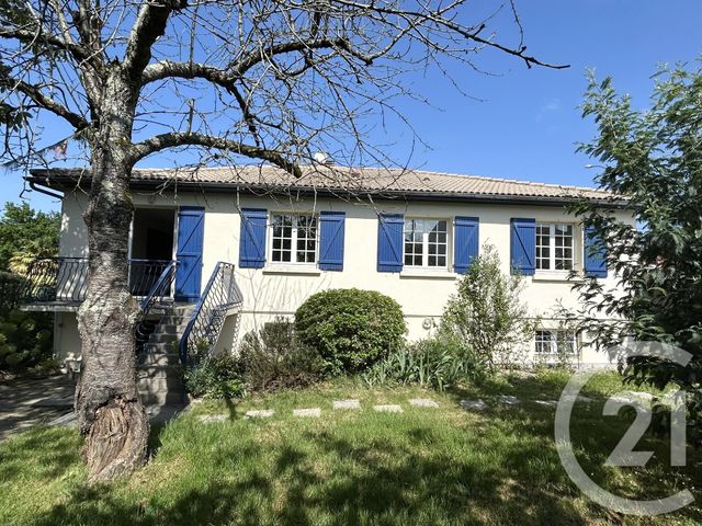 Maison &agrave; vendre - 9 pi&egrave;ces - 218 m2 - La Roche Sur Yon - 85 - PAYS-DE-LOIRE
