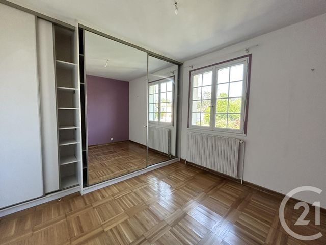 Maison &agrave; vendre - 9 pi&egrave;ces - 218 m2 - La Roche Sur Yon - 85 - PAYS-DE-LOIRE