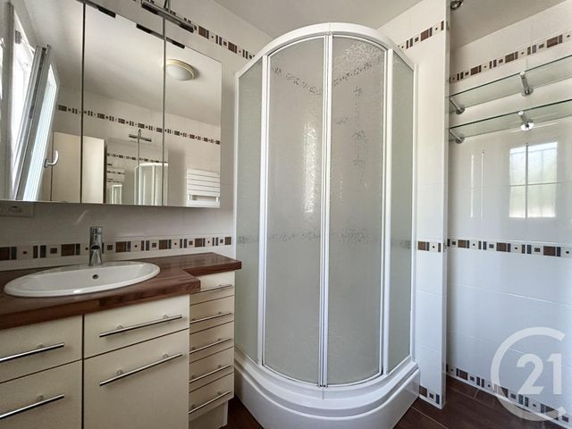 Maison &agrave; vendre - 9 pi&egrave;ces - 218 m2 - La Roche Sur Yon - 85 - PAYS-DE-LOIRE