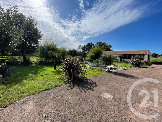 Maison à vendre - 8 pièces - 162 m2 - Aubigny Les Clouzeaux - 85 - PAYS-DE-LOIRE