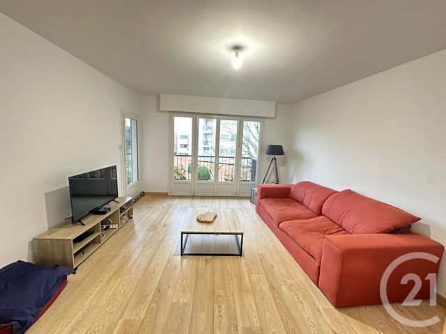 Appartement F4 à vendre - 4 pièces - 75,30 m2 - La Roche Sur Yon - 85 - PAYS-DE-LOIRE