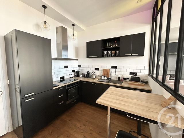 Appartement F3 à vendre - 3 pièces - 107,54 m2 - La Roche Sur Yon - 85 - PAYS-DE-LOIRE
