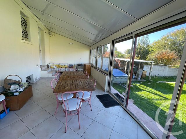 Maison à vendre - 7 pièces - 150 m2 - La Roche Sur Yon - 85 - PAYS-DE-LOIRE