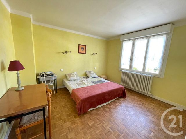 Maison à vendre - 7 pièces - 150 m2 - La Roche Sur Yon - 85 - PAYS-DE-LOIRE