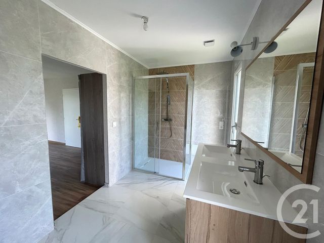 Maison à vendre - 6 pièces - 194 m2 - Les Lucs Sur Boulogne - 85 - PAYS-DE-LOIRE