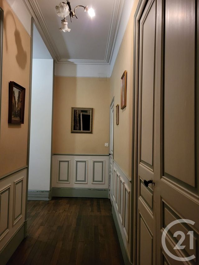 Maison &agrave; vendre - 8 pi&egrave;ces - 190 m2 - La Roche Sur Yon - 85 - PAYS-DE-LOIRE