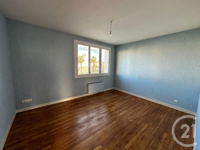 Maison à vendre - 5 pièces - 102 m2 - La Roche Sur Yon - 85 - PAYS-DE-LOIRE