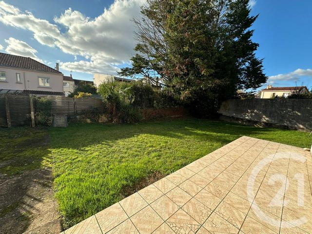 Maison à vendre - 5 pièces - 102 m2 - La Roche Sur Yon - 85 - PAYS-DE-LOIRE