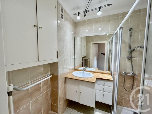 Appartement F4 à vendre - 4 pièces - 69,37 m2 - Les Sables D Olonne - 85 - PAYS-DE-LOIRE