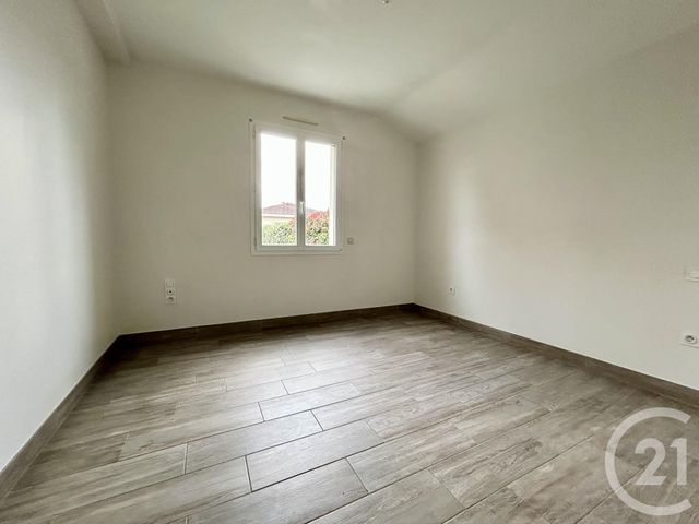 Maison à vendre - 6 pièces - 115 m2 - La Roche Sur Yon - 85 - PAYS-DE-LOIRE