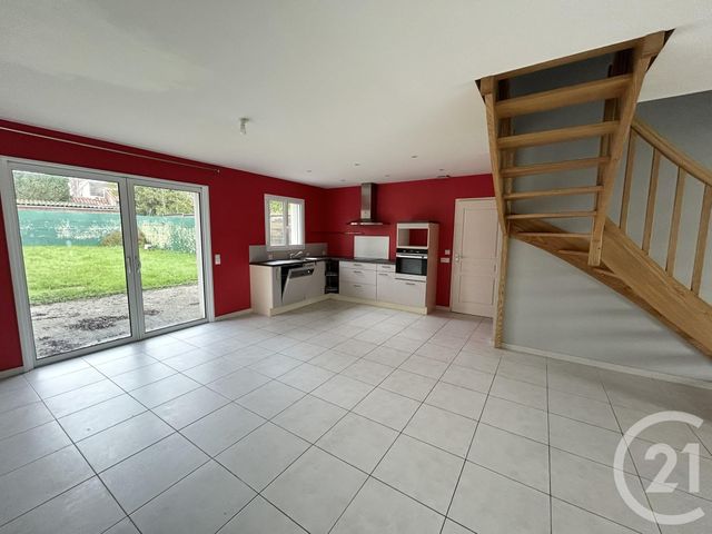 Maison à vendre - 6 pièces - 115 m2 - La Roche Sur Yon - 85 - PAYS-DE-LOIRE
