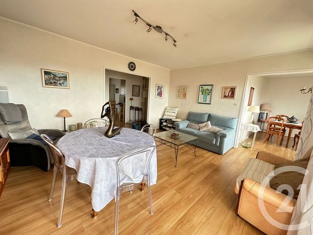 Appartement T4 &agrave; vendre - 4 pi&egrave;ces - 96 m2 - La Roche Sur Yon - 85 - PAYS-DE-LOIRE