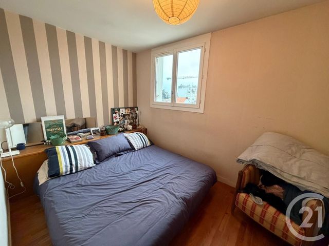 Appartement F3 &agrave; vendre - 3 pi&egrave;ces - 67,45 m2 - La Roche Sur Yon - 85 - PAYS-DE-LOIRE