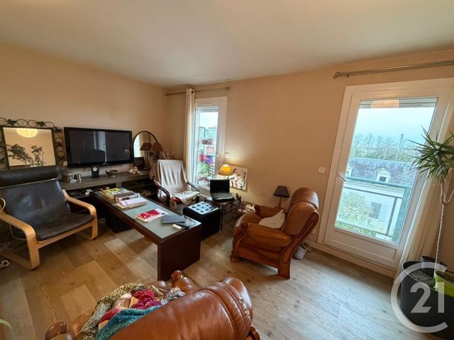 Appartement F3 &agrave; vendre - 3 pi&egrave;ces - 67,45 m2 - La Roche Sur Yon - 85 - PAYS-DE-LOIRE