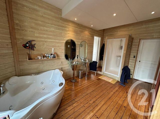 Maison &agrave; vendre - 6 pi&egrave;ces - 185,61 m2 - La Roche Sur Yon - 85 - PAYS-DE-LOIRE