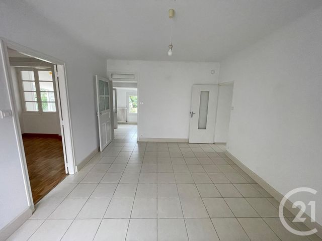 Maison &agrave; louer - 4 pi&egrave;ces - 77,82 m2 - La Roche Sur Yon - 85 - PAYS-DE-LOIRE